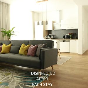 Am City Apartment 24H Self-Check-In, Free Parking, U-Bahn 350M, Netflix