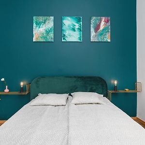 Appartement à 2 Chambres à Coucher