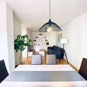 Gmc Turistics - The Picasso Neighborhood House