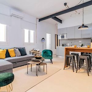 Appartement à 2 Chambres à Coucher