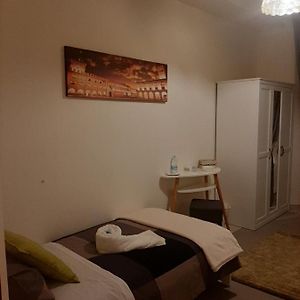 Chambre Standarde Simple