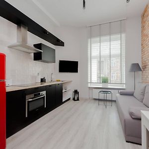 Appartement à 2 Chambres à Coucher