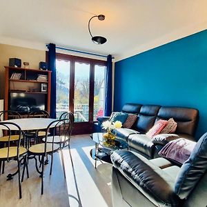 Appartement à 2 Chambres à Coucher