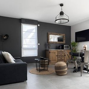 Appartement à 2 Chambres à Coucher