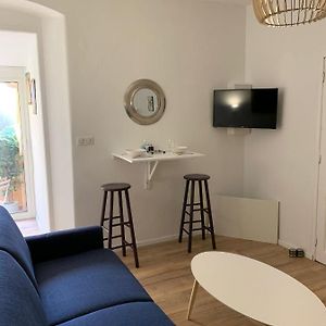 Studio terrasse rue piétonne Ajaccio