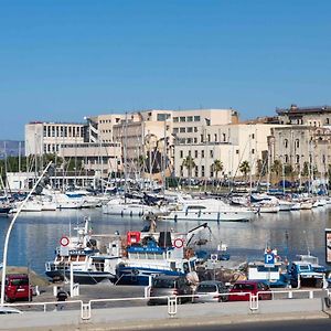 Appartamenti Porto Antico La Cala