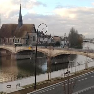 Chambre privée dans maison centre-ville Sens Petit-déjeuner compris