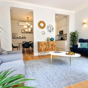 Appartement à 3 Chambres à Coucher