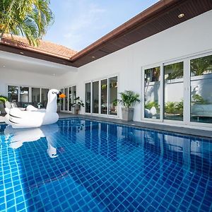 Majestic Residence Pool Villas 2 Bedrooms Private Beach
