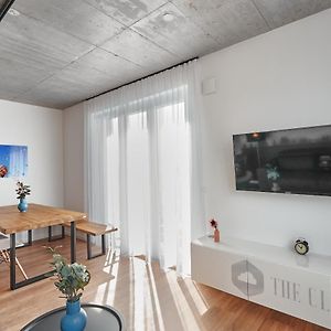 Appartement à 2 Chambres à Coucher