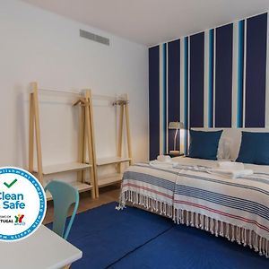 High Ceiling Duplex Apartment At Cais Do Sodre