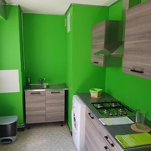 Appartement à 2 Chambres à Coucher