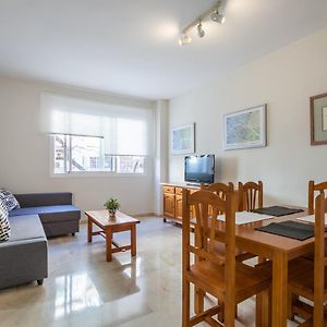 Appartement à 2 Chambres à Coucher