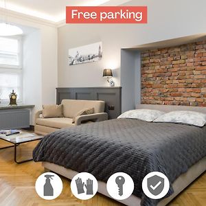 Luxury Apartment At The Main Square Tomasza Street