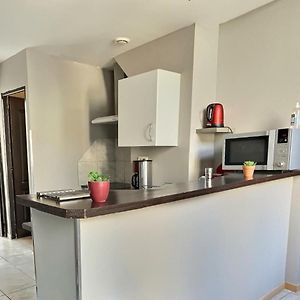 Appartement à 2 Chambres à Coucher