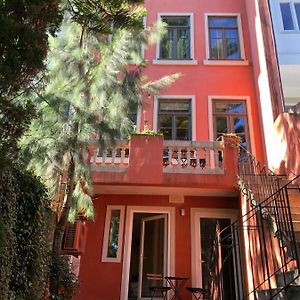 GR Suites Guesthouse