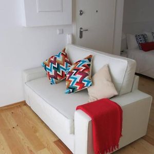 Charming Studio In Mouraria