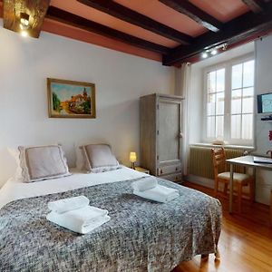 Ce studio est situé au rez-de-chaussée