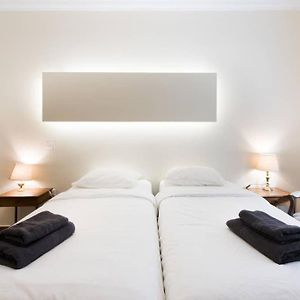 Appartement à 3 Chambres à Coucher
