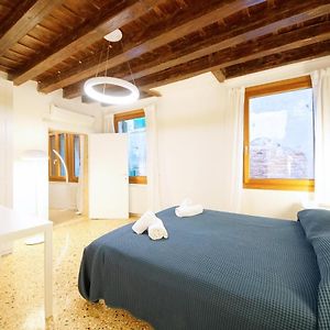 Dolcevita Apartments N 479