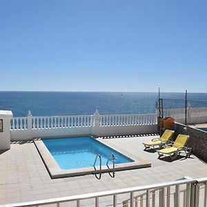 Apartamentos Encosta Do Mar