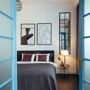 Appartement à 2 Chambres à Coucher
