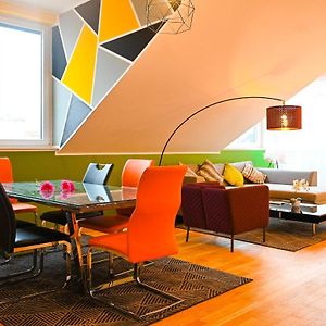 Appartement à 3 Chambres à Coucher