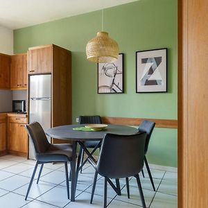 Travel Homes - The Wooden, Spacieux&bon quartier