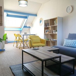 Appartement à 2 Chambres à Coucher