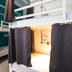 Dormitory Room Mixed