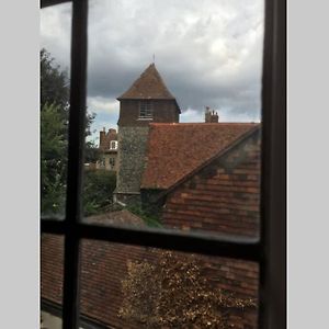 Cathedral View Cottage, Canterbury