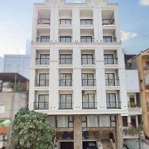 Reiwa Inn Apartment