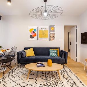 Appartement à 2 Chambres à Coucher