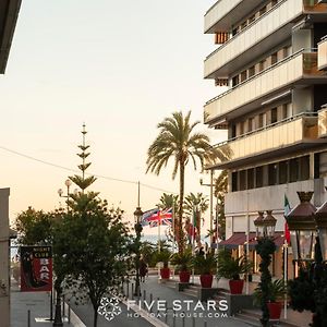 Studio Massenet Five Stars Holiday House