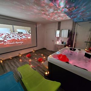 AOG PRESTIGE LeLovelyHome au Centre ville avec SPA JACUZZI et SAUNA proche gare et parking gratuit