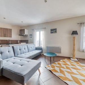 Appartement à 2 Chambres à Coucher