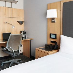Chambre Petite Lit Queen-Size