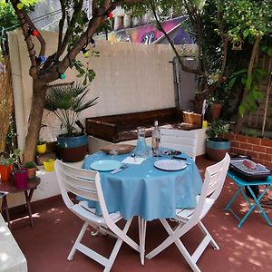 Nice - Charming Little House With Terrace