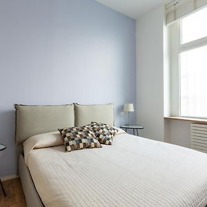 Tricolore Modern&Quiet Apartment