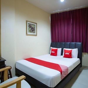 Oyo 90160 Kl City Lodge
