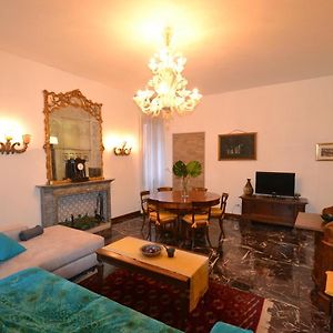 Castello 5888 A, Santa Marina, Calle Marcello, Calle