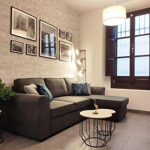 Cozy Flat Granada Cathedral
