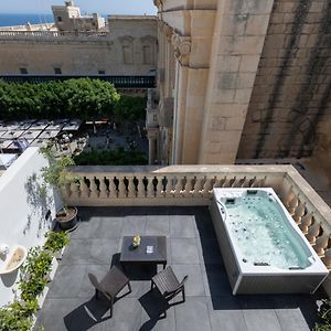 U Collection - a Luxury Collection Suites, Valletta