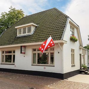 Luxurious Apartment Walking Distance From The Pleasant Centre Of Bergen