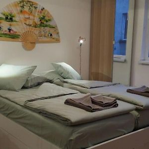 Appartement à 2 Chambres à Coucher