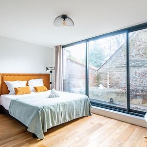 Appartement à 2 Chambres à Coucher