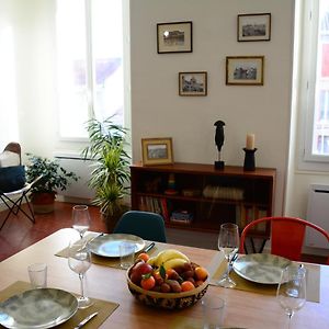 85 m2 centre ville 2 mn vieux Port au calme