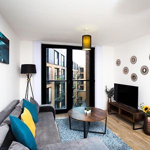 Appartement à 2 Chambres à Coucher