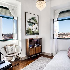 Appartement à 2 Chambres à Coucher