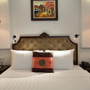 Chambre Standarde Lit Queen-Size